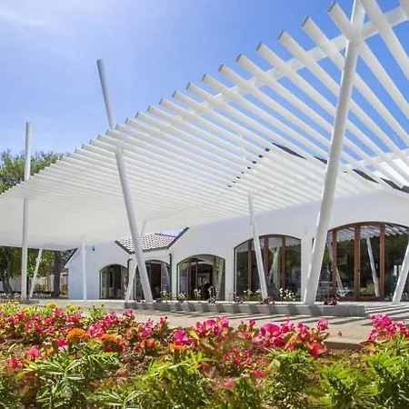 Mobile Homes Danijela In Amadria Park Trogir