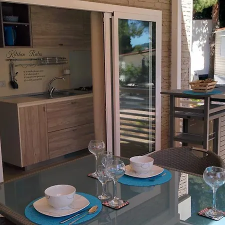 Mobile Homes Danijela In Amadria Park Trogir Seget Vranjica