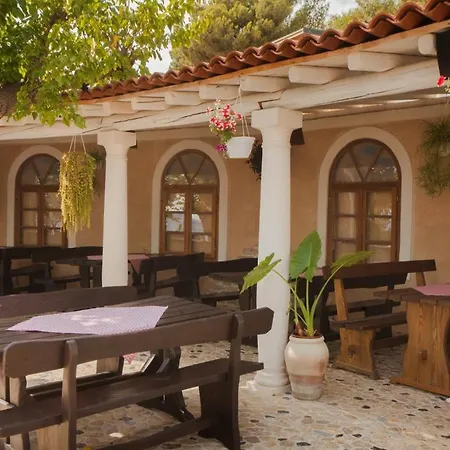 Mobile Homes Danijela In Amadria Park Trogir セゲット・ヴラニツァ